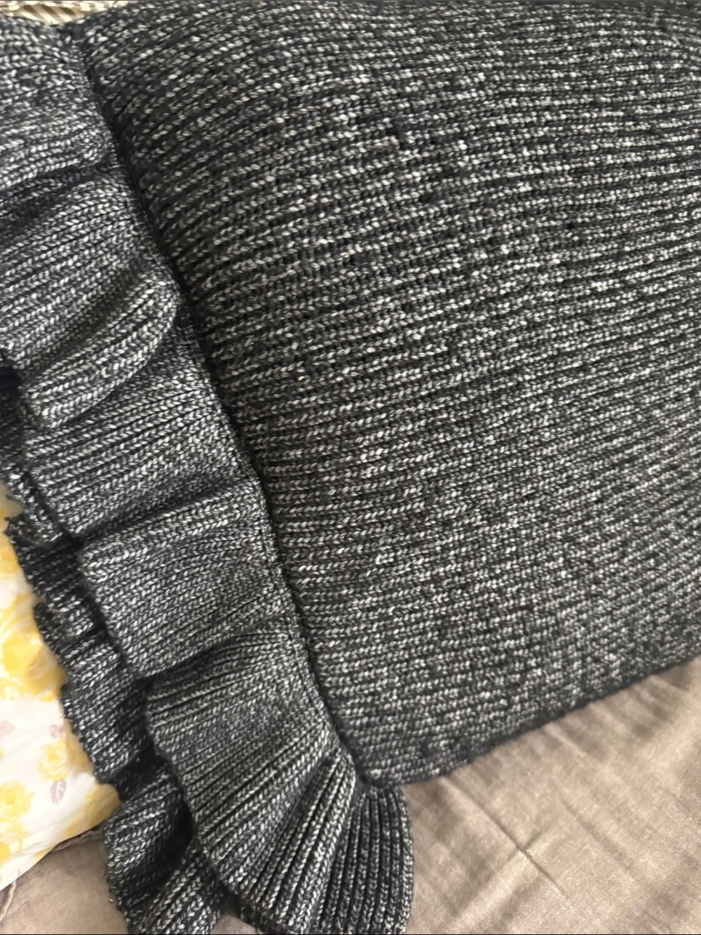 Pottery Barn Teen x Emily & Meritt Pillow & Throw Blanket Set